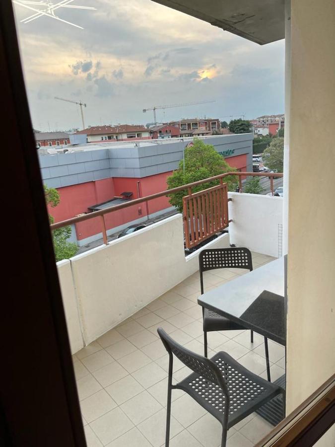 Le Giare Lägenhet Verona Exteriör bild
